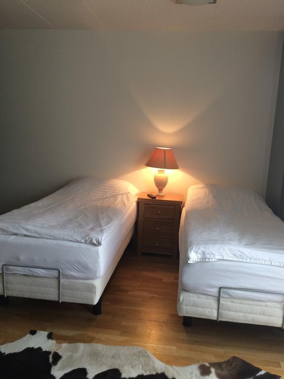 Hotel Ibudir Apartments Akureyri Rum bild