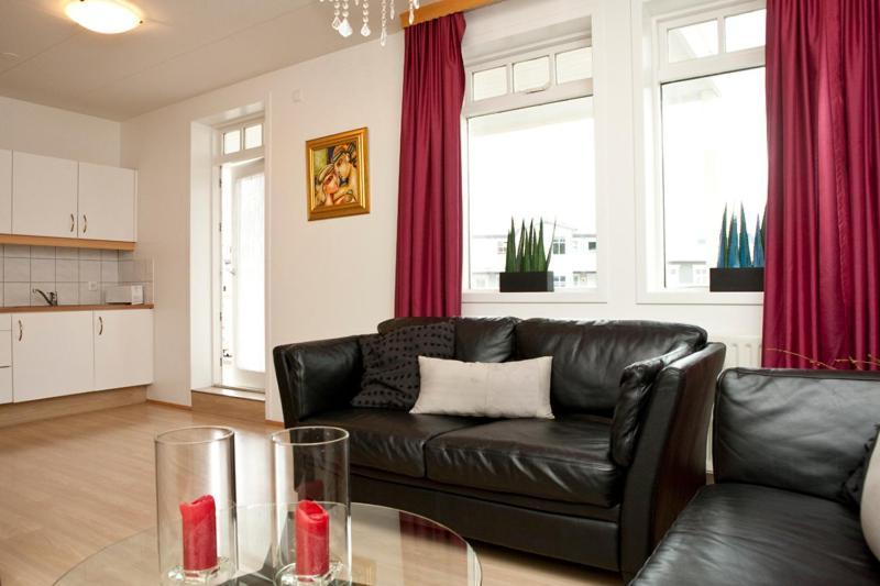 Hotel Ibudir Apartments Akureyri Rum bild